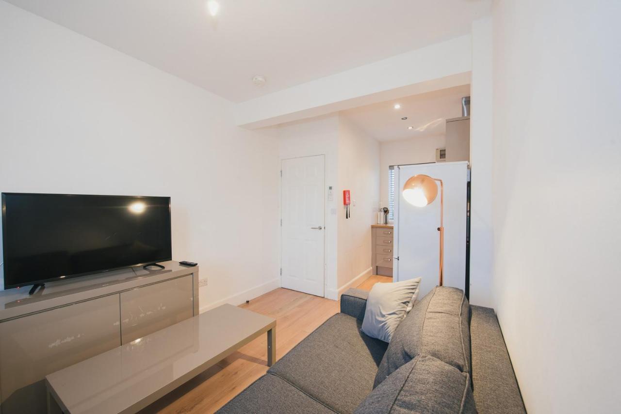 Home Sweet Home By Payman Club Cambridge  Bagian luar foto